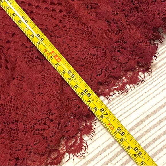 Lace midi skirt | burgundy - Picture 8 of 8